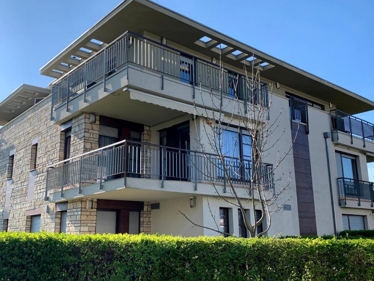 Lakeside Luxury Apartment Zamárdi Exterior foto
